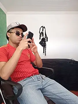 pinedasex777 online show from 11/08/25, 03:37