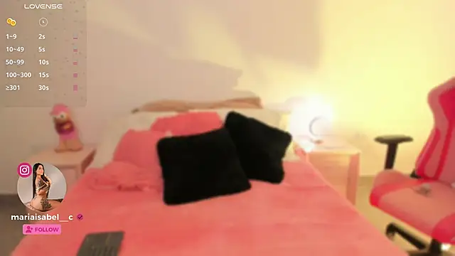 shantall vidales  online show from 11/09/25, 11:31