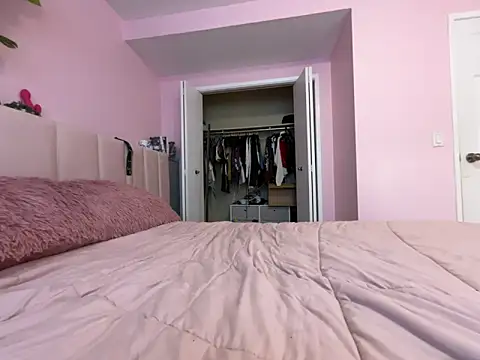 chloetease online show from 11/01/25, 04:56