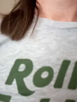 Snapshot of MaiseKnox chatting on 04/03/26, 08:48 MaiseKnox online show from 04/03/26, 08:48