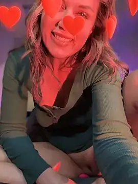 Snapshot of MaiseKnox chatting on 02/01/25, 03:19 MaiseKnox online show from 02/01/25, 03:19