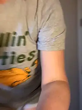 Snapshot of MaiseKnox chatting on 02/28/26, 09:47 MaiseKnox online show from 02/28/26, 09:47