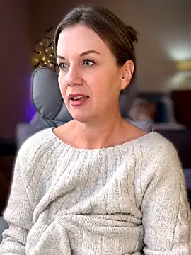 Snapshot of MaiseKnox chatting on 03/08/26, 06:44 MaiseKnox online show from 03/08/26, 06:44