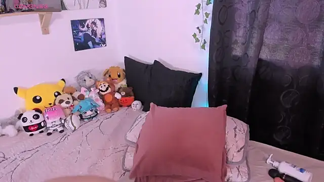 emma trevorr online show from 04/16/26, 09:26