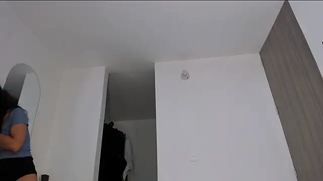 angiebutt online show from 05/06/26, 03:38