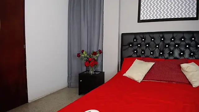 loveyouzahara2020 online show from 11/20/25, 11:14