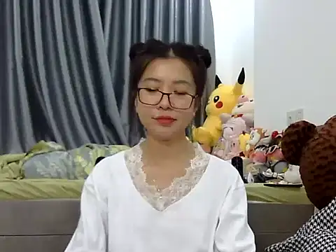 Snapshot of Cute_Ruby01 chatting on 01/03/25, 12:29 Cute Ruby01 online show from 01/03/25, 12:29