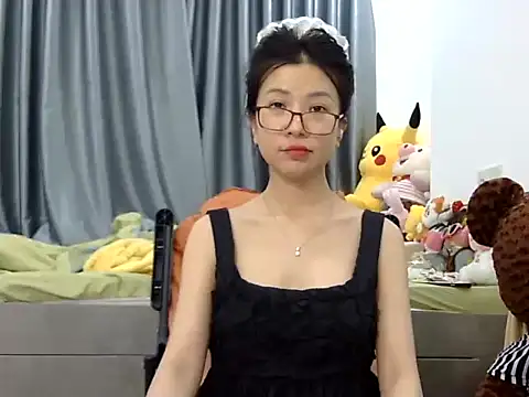 Snapshot of Cute_Ruby01 chatting on 02/23/25, 12:05 Cute Ruby01 online show from 02/23/25, 12:05
