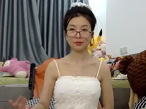 Snapshot of Cute_Ruby01 chatting on 12/03/24, 04:33 Cute Ruby01 online show from 12/03/24, 04:33