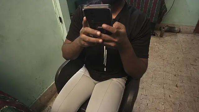 Tamil KD online show from 11/04/25, 01:59