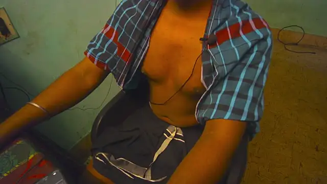 Snapshot of Tamil_KD chatting on 07/04/26, 12:21 Tamil KD online show from 07/04/26, 12:21