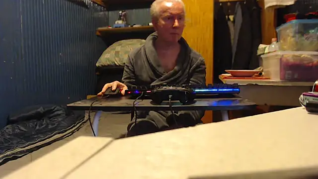 Snapshot of Vgy67Z95 chatting on 01/26/25, 05:13 Vgy67Z95 online show from 01/26/25, 05:13