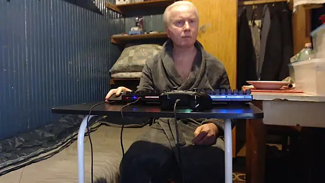 Snapshot of Vgy67Z95 chatting on 02/01/25, 05:37 Vgy67Z95 online show from 02/01/25, 05:37