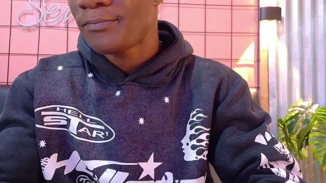 Snapshot of martin_killer chatting on 03/25/26, 01:17 martin killer online show from 03/25/26, 01:17