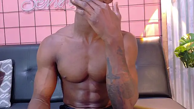 Snapshot of martin_killer chatting on 04/01/26, 01:30 martin killer online show from 04/01/26, 01:30