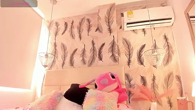 Vivi prinncess online show from 11/03/25, 01:58