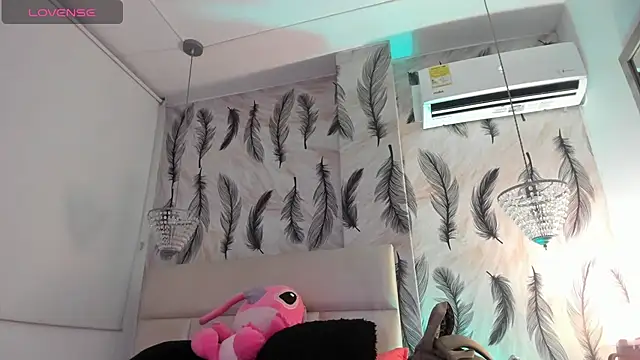 Vivi prinncess online show from 10/11/25, 11:17