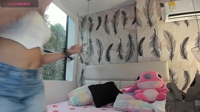 Vivi prinncess online show from 11/05/25, 10:13