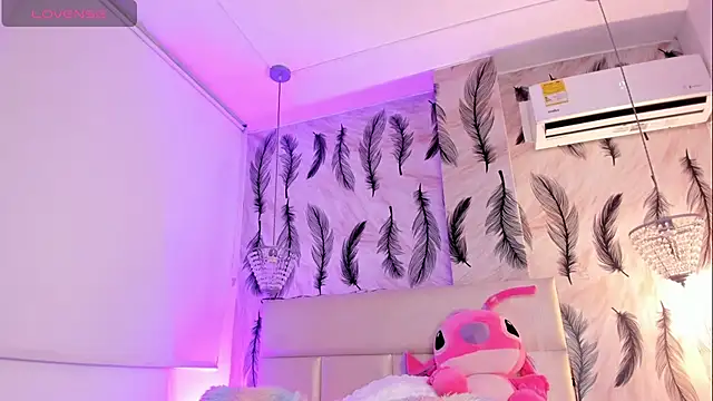 Vivi prinncess online show from 11/14/25, 10:57