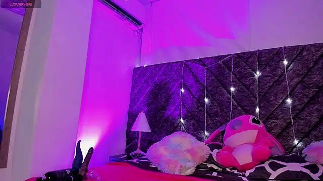Vivi prinncess online show from 02/04/25, 02:17