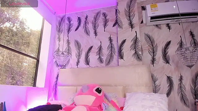 Vivi prinncess online show from 11/13/25, 10:13