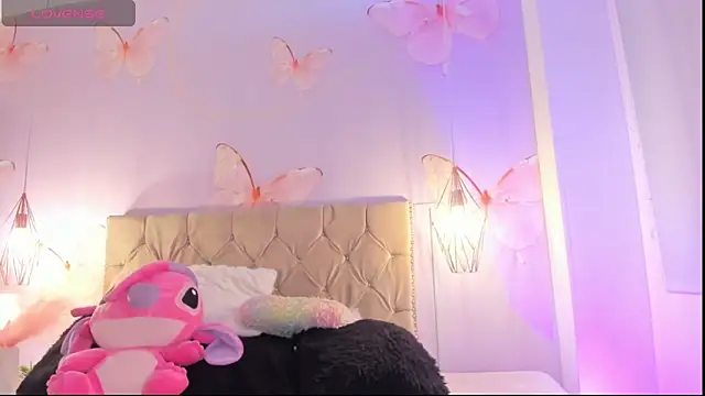 Vivi prinncess online show from 03/26/26, 11:46