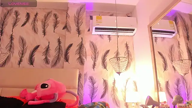Vivi prinncess online show from 10/08/25, 01:18