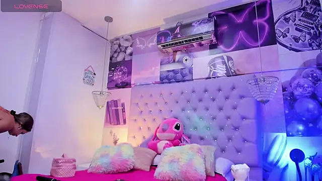 Vivi prinncess online show from 02/25/25, 02:25