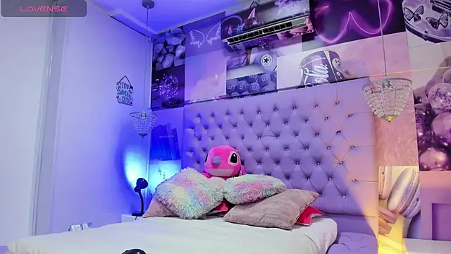 Vivi prinncess online show from 03/19/25, 02:27