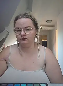 Fiona0705 online show from 09/24/25, 06:31