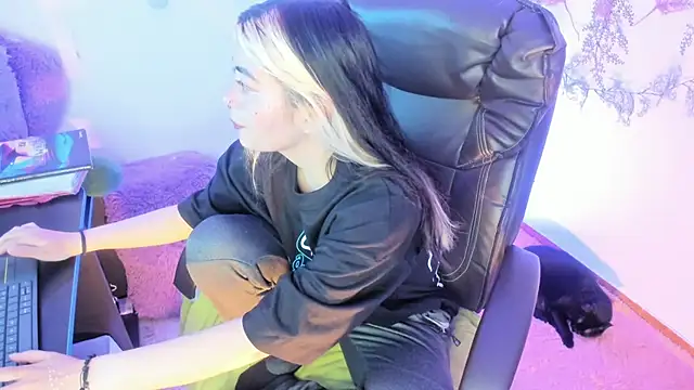 Sammysammy  online show from 02/09/25, 02:06