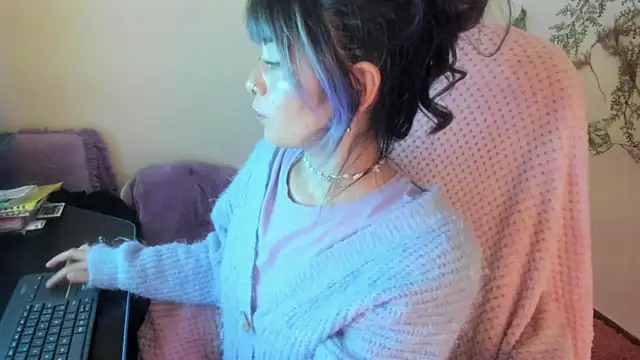 Sammysammy  online show from 10/10/25, 04:46