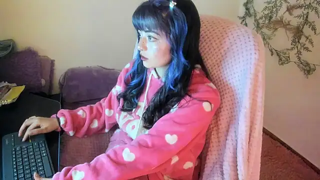 Sammysammy  online show from 10/25/25, 06:12