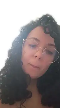 Snapshot of NinaSweet2 chatting on 06/16/26, 04:29 NinaSweet2 online show from 06/16/26, 04:29