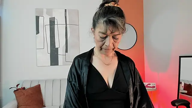 GraceElizabeth  online show from 01/06/26, 08:02