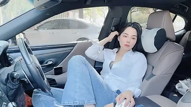 orla2021 online show from 01/07/25, 03:14