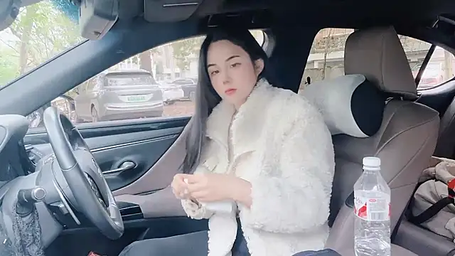 orla2021 online show from 02/26/25, 01:14