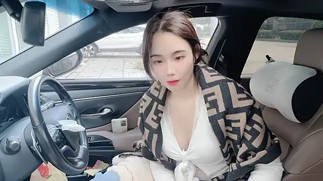 orla2021 online show from 11/11/25, 12:38