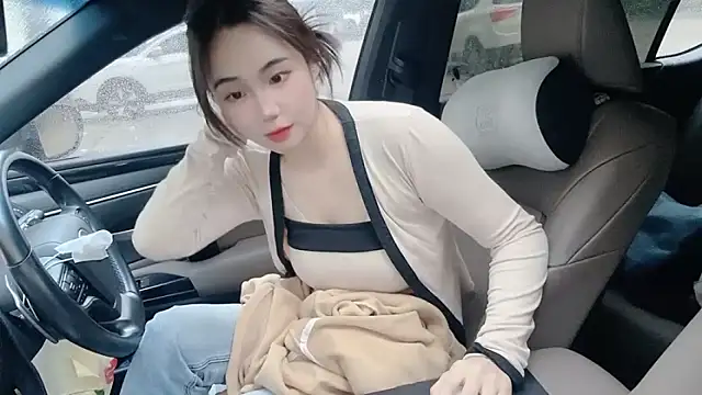 orla2021 online show from 11/06/25, 12:25