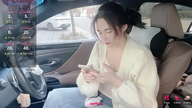 orla2021 online show from 11/25/25, 12:44