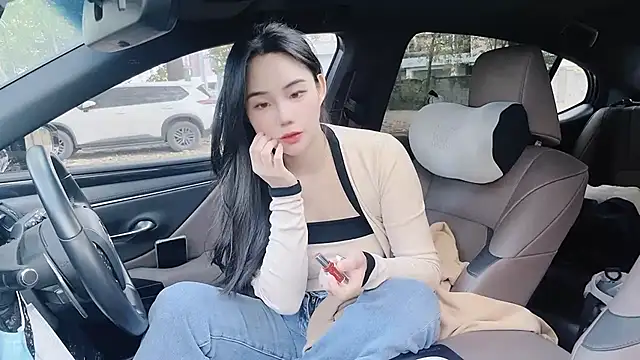 orla2021 online show from 01/03/25, 12:54