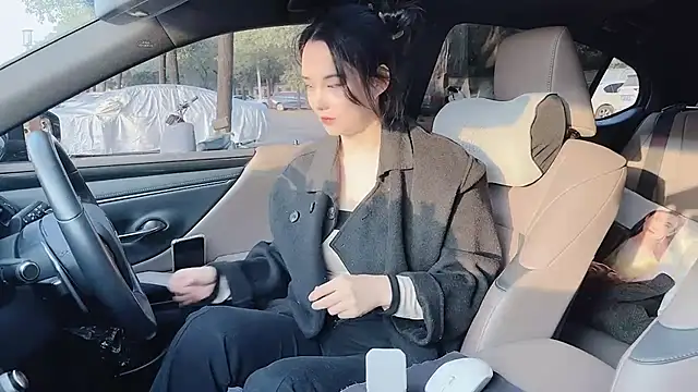 orla2021 online show from 01/08/25, 12:06