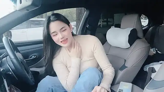 orla2021 online show from 01/06/25, 09:52