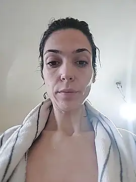 JoLeNe27 online show from 02/07/26, 05:59