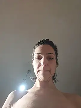 JoLeNe27 online show from 02/19/26, 06:32