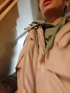 JoLeNe27 online show from 10/15/25, 04:55