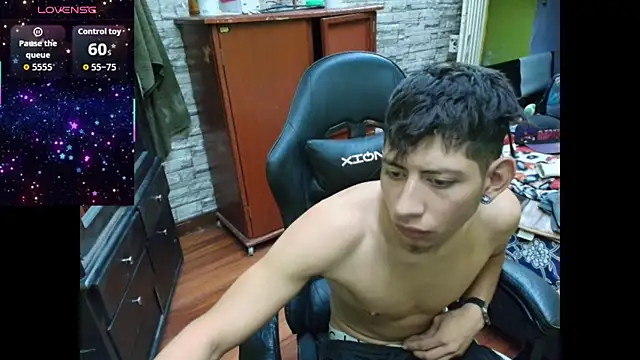 yefersonsijajaj online show from 04/23/26, 11:39