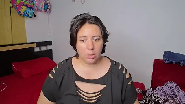 Snapshot of sexxy_ticki chatting on 04/14/26, 12:59 sexxy ticki online show from 04/14/26, 12:59