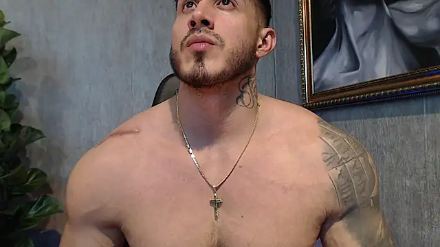 Snapshot of eros-steel chatting on 03/05/25, 02:03 eros-steel online show from 03/05/25, 02:03