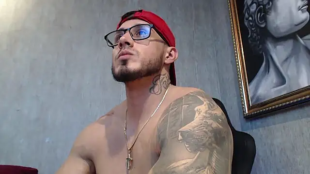 Snapshot of eros-steel chatting on 01/08/25, 01:32 eros-steel online show from 01/08/25, 01:32